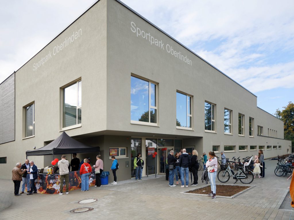 Vier-Felder-Halle eingeweiht